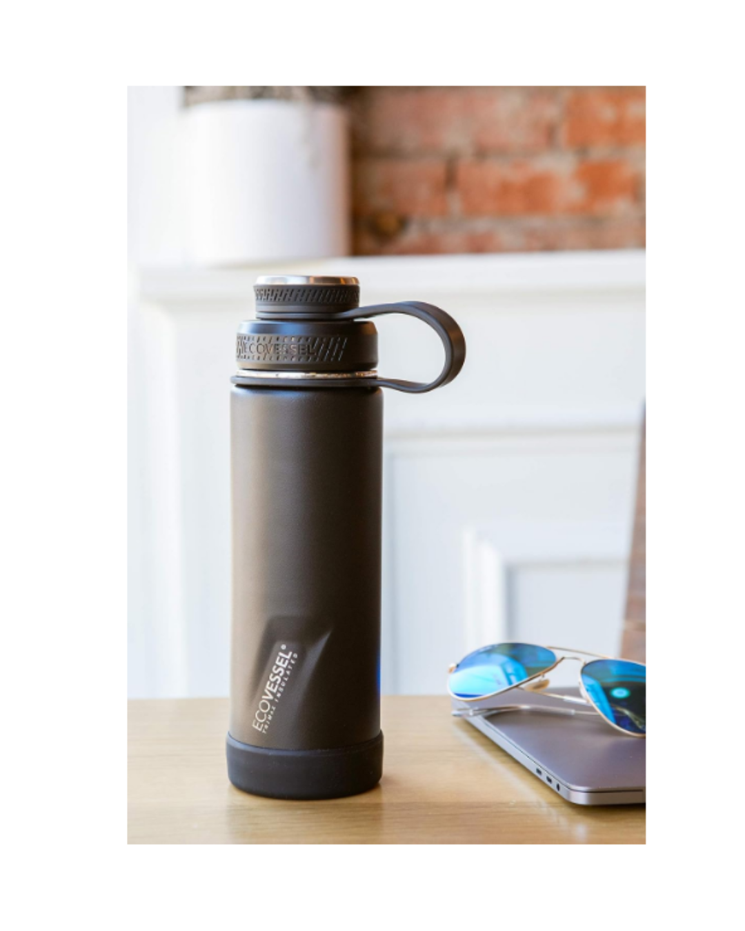 EcoVessel BOULDER 20-24 oz - TriMax® Insulated Stainless Steel Water Bottle with Reflecta™ Insulated Dual Lid, Strainer and Silicone Bottle Bumper - (NIGHTFALL NAVY)